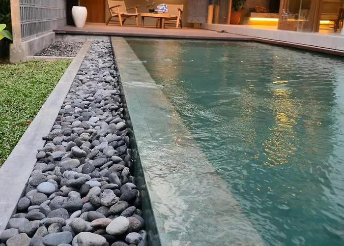 Pulang Private Pool, Pererenan *
