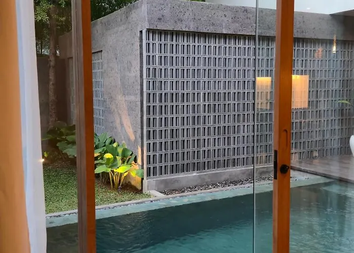Pulang Private Pool, Pererenan