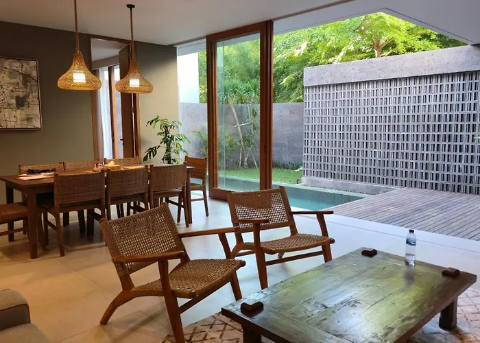 Pulang Private Pool, Pererenan *